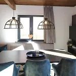 2 Bedroom Beautiful In Am *